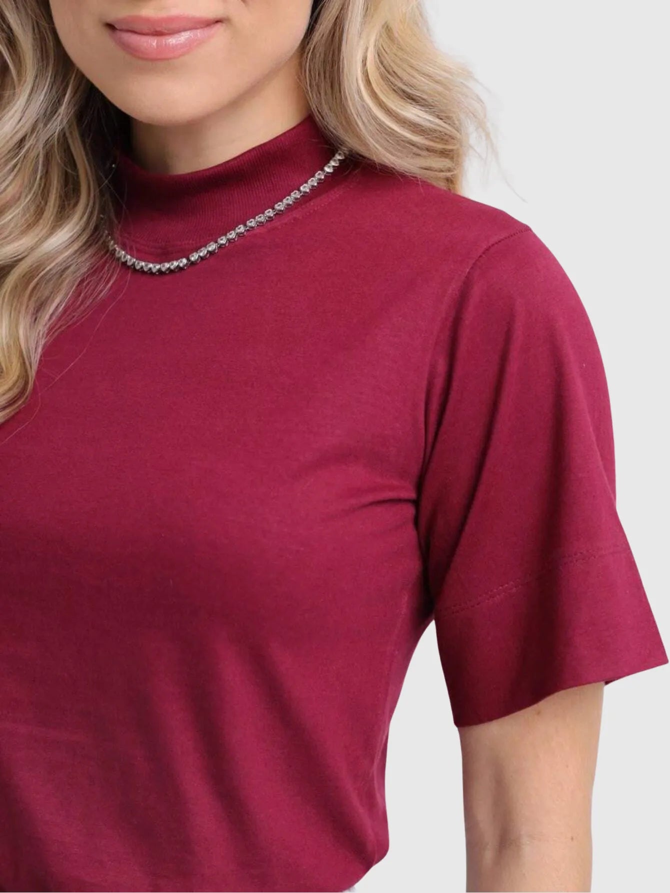 Camiseta Gola Alta